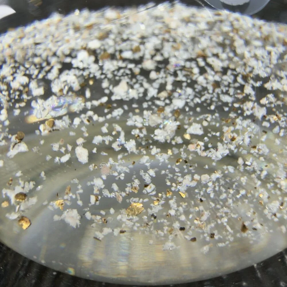 Hand Blown Italian Murano Art Glass Paperweight‎ Dome With Sparkles Center Glass